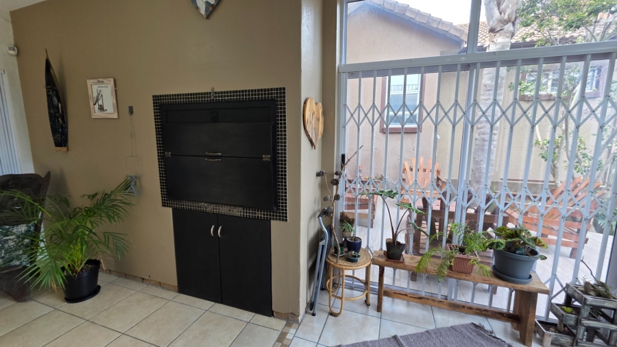 3 Bedroom Property for Sale in Island View Western Cape